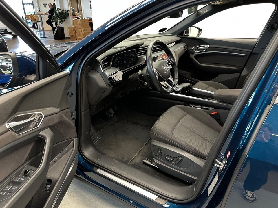 Audi e-tron 55 Advanced quattro 5d