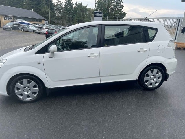 Toyota Corolla Verso 2,2 D-4D Terra 7prs 5d