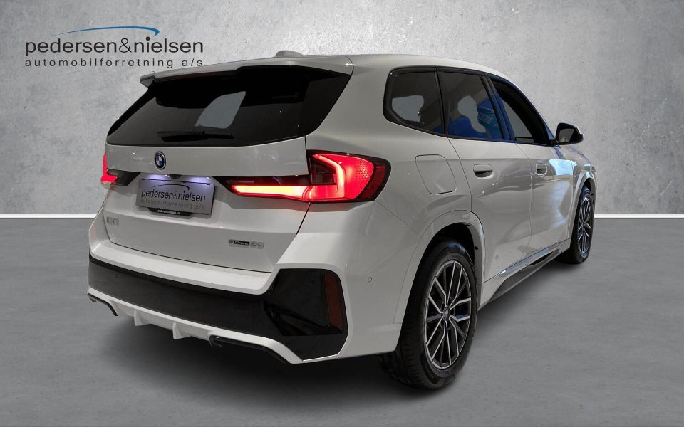 BMW iX1 eDrive20 M-Sport 5d