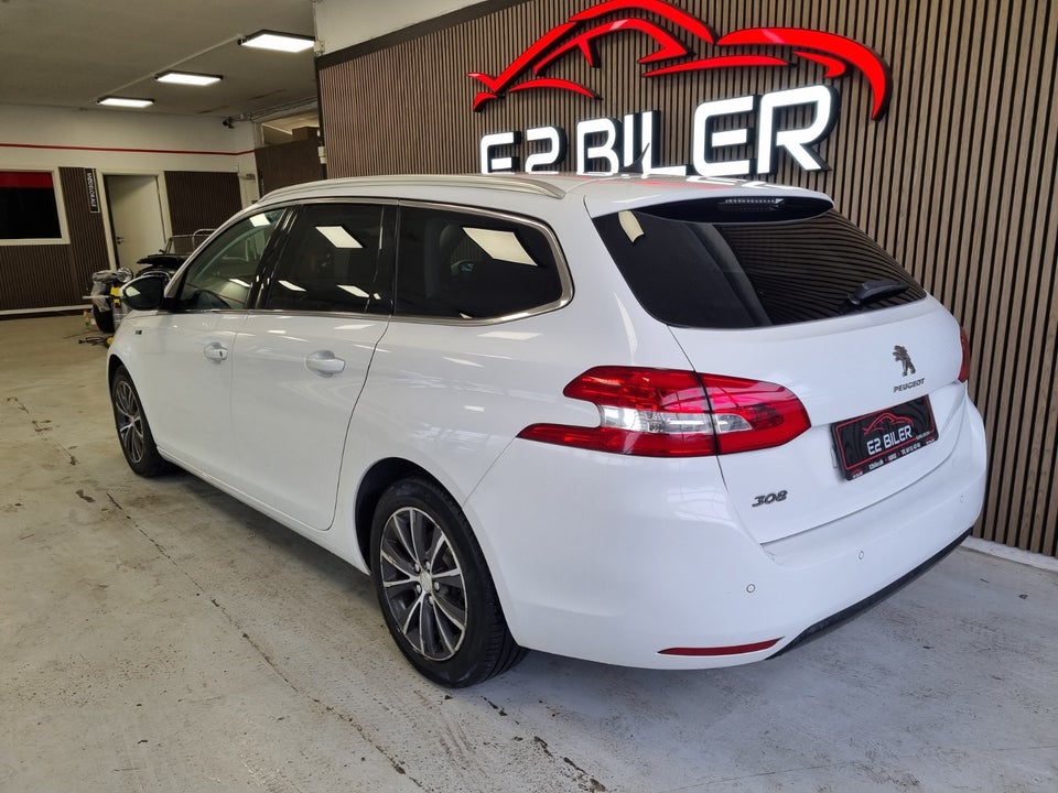 Peugeot 308 1,6 BlueHDi 120 Style 5d