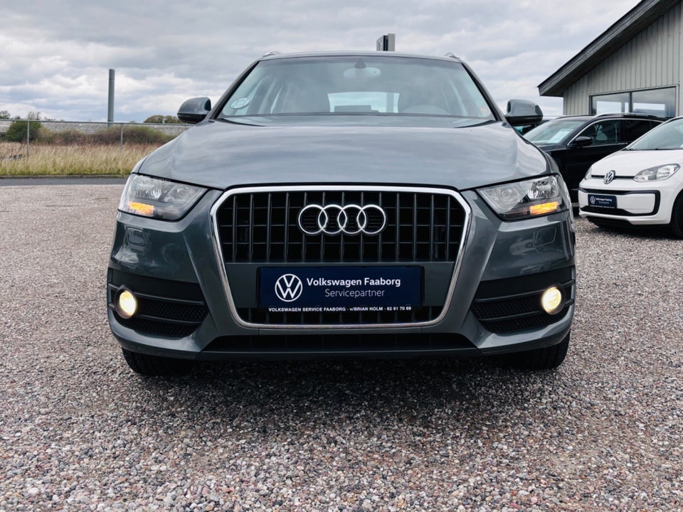 Audi Q3 1,4 TFSi 150 S-tr. 5d