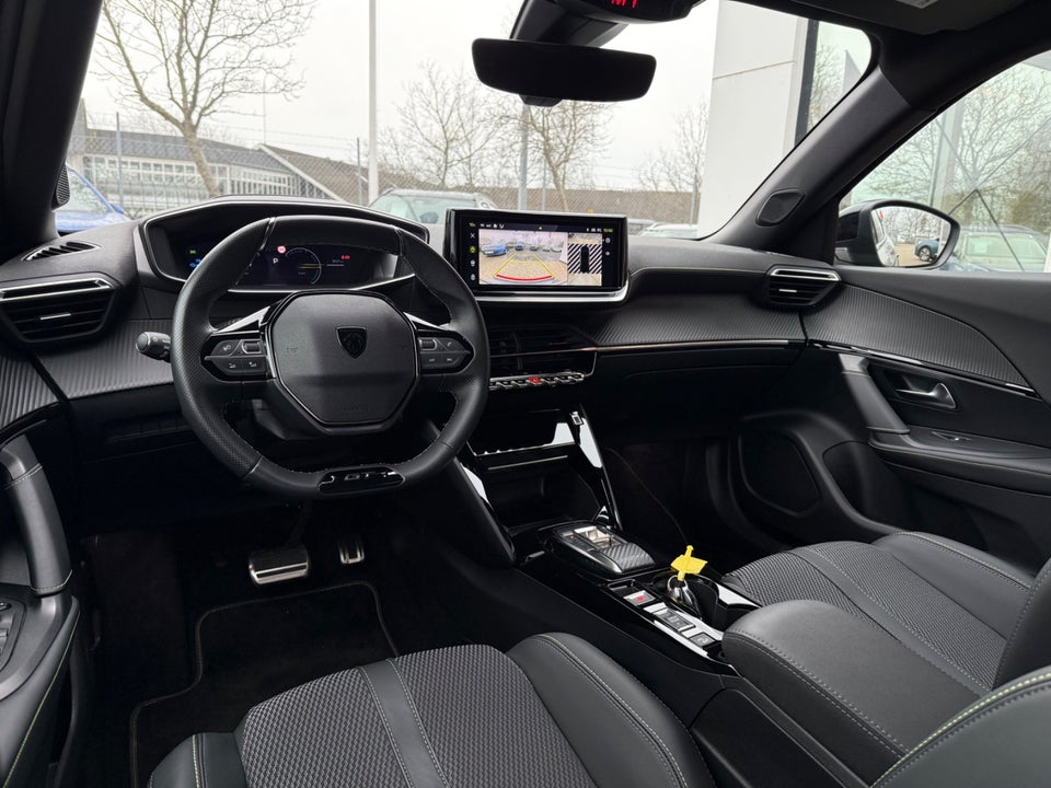 Peugeot e-2008 54 GT 5d