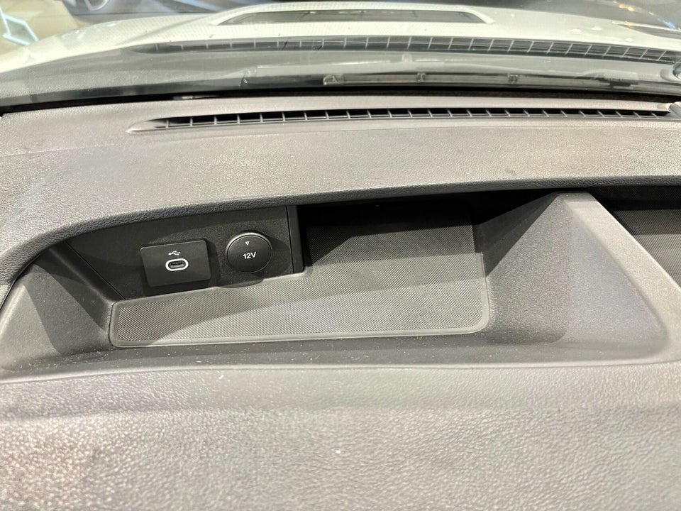 Ford E-Transit 350 L3 Van 68 Trend H2 RWD