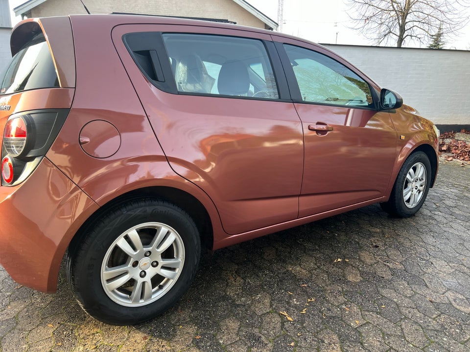 Chevrolet Aveo 1,2 LT ECO 5d