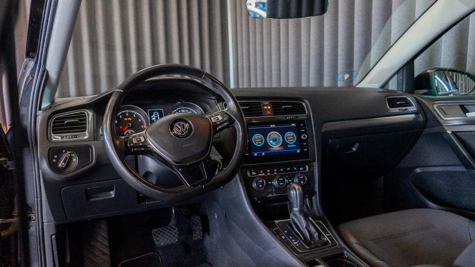 VW Golf VII 1,5 TSi 130 Comfortline DSG 5d