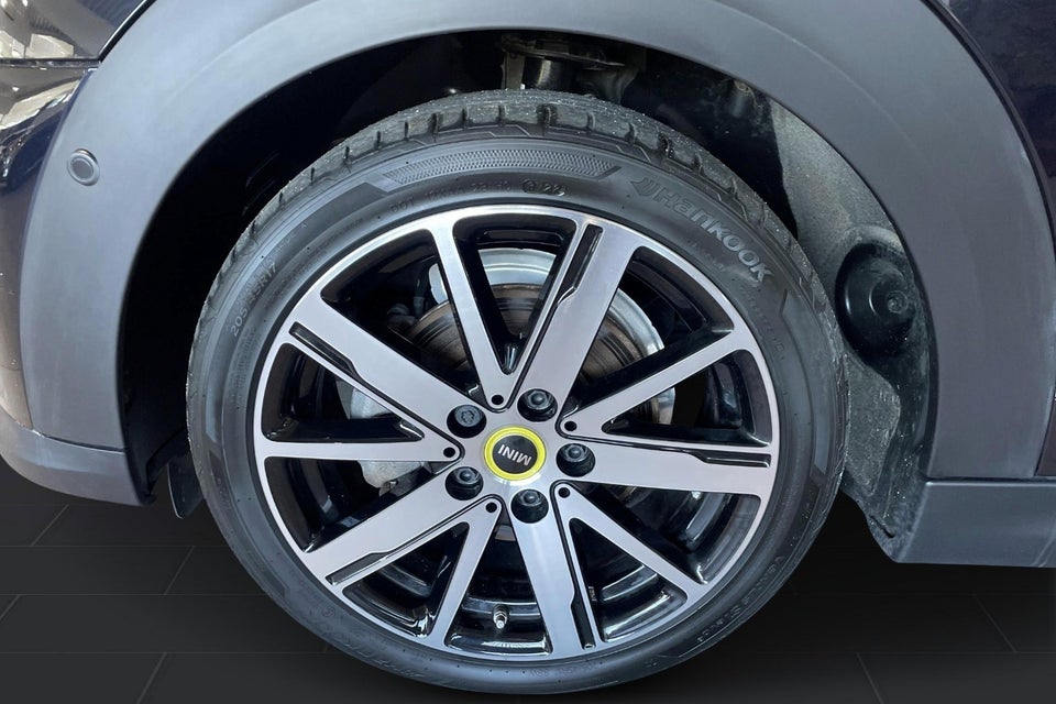 MINI Cooper SE Yours Trim 3d