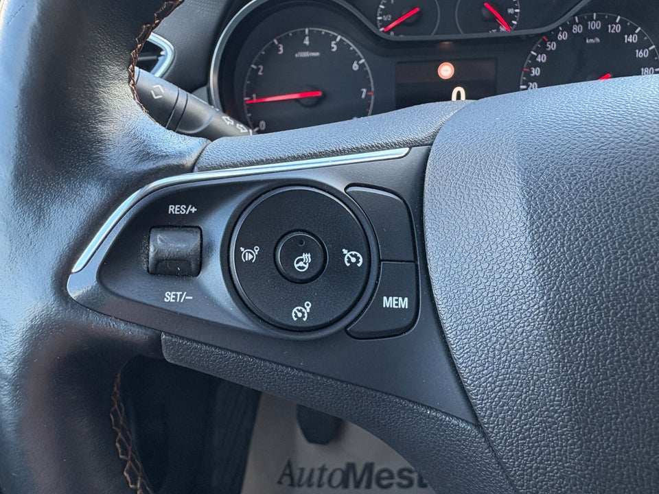 Opel Crossland X 1,2 T 110 Enjoy 5d