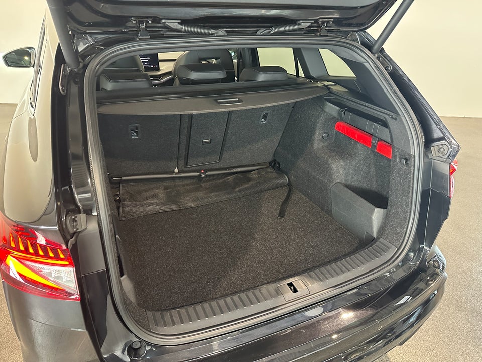 Skoda Enyaq 80 iV Sportline 5d