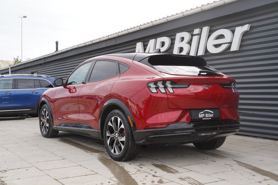 Ford Mustang Mach-E 98 Premium Extended Range 5d