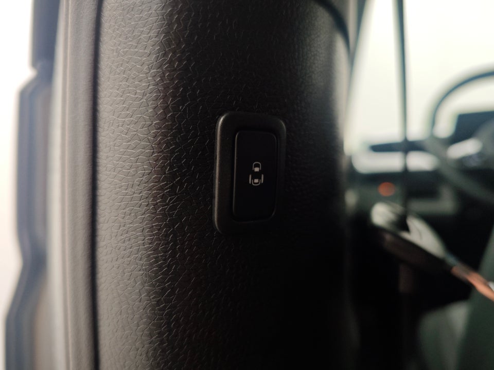 VW ID.Buzz 86 Pro 6prs LWB 5d