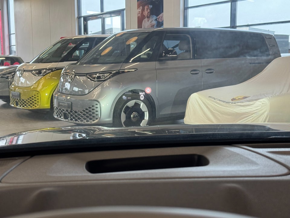 Ford Explorer 77 Premium Extended Range 5d