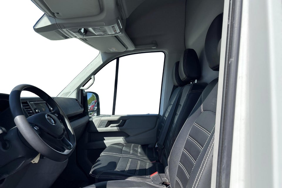 VW Crafter 35 2,0 TDi 177 Kassevogn L3H3 aut.