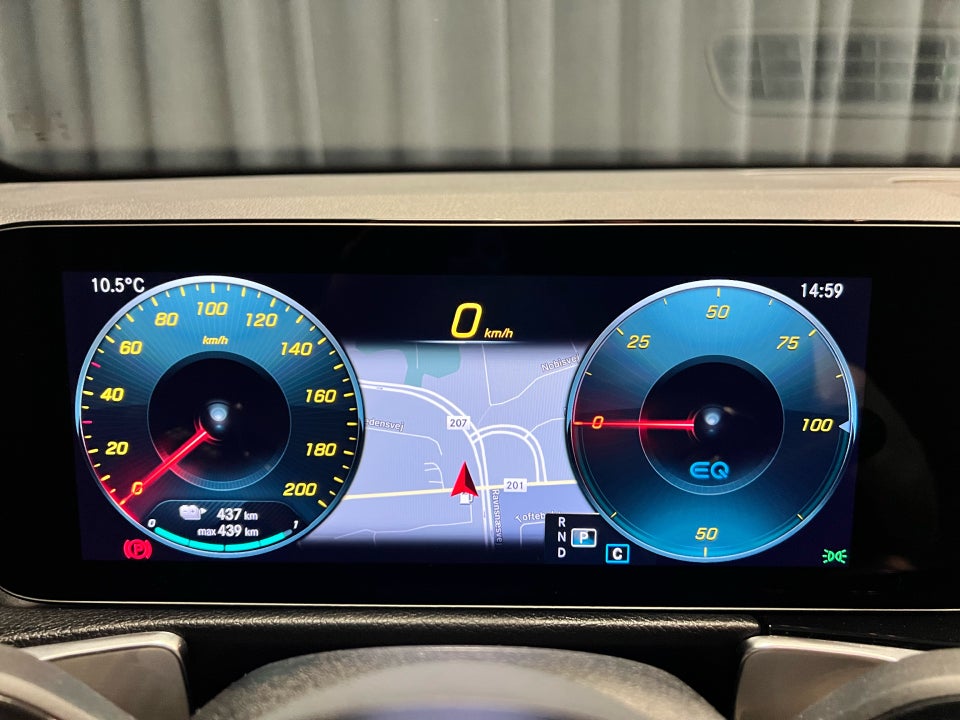 Mercedes EQB250+ AMG Line 5d