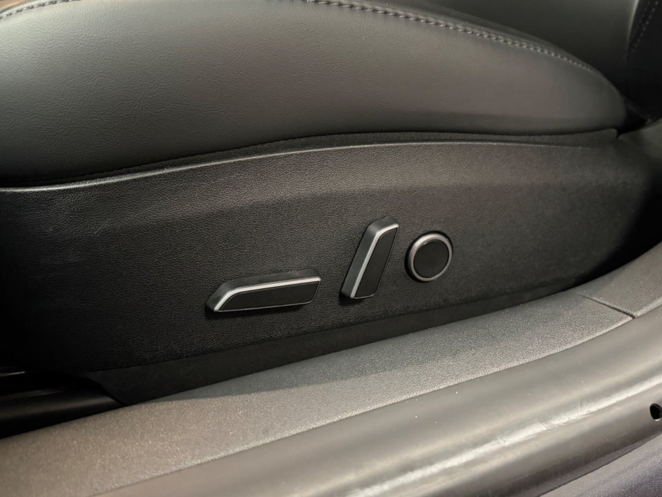 Tesla Model 3 Long Range RWD 4d