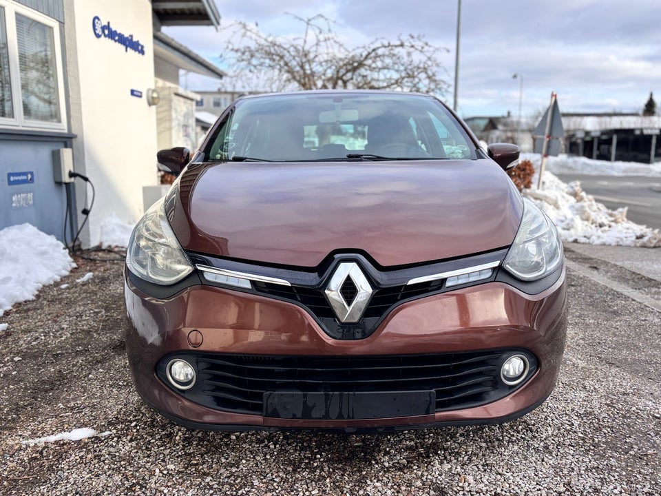 Renault Clio IV 1,5 dCi 75 Expression 5d