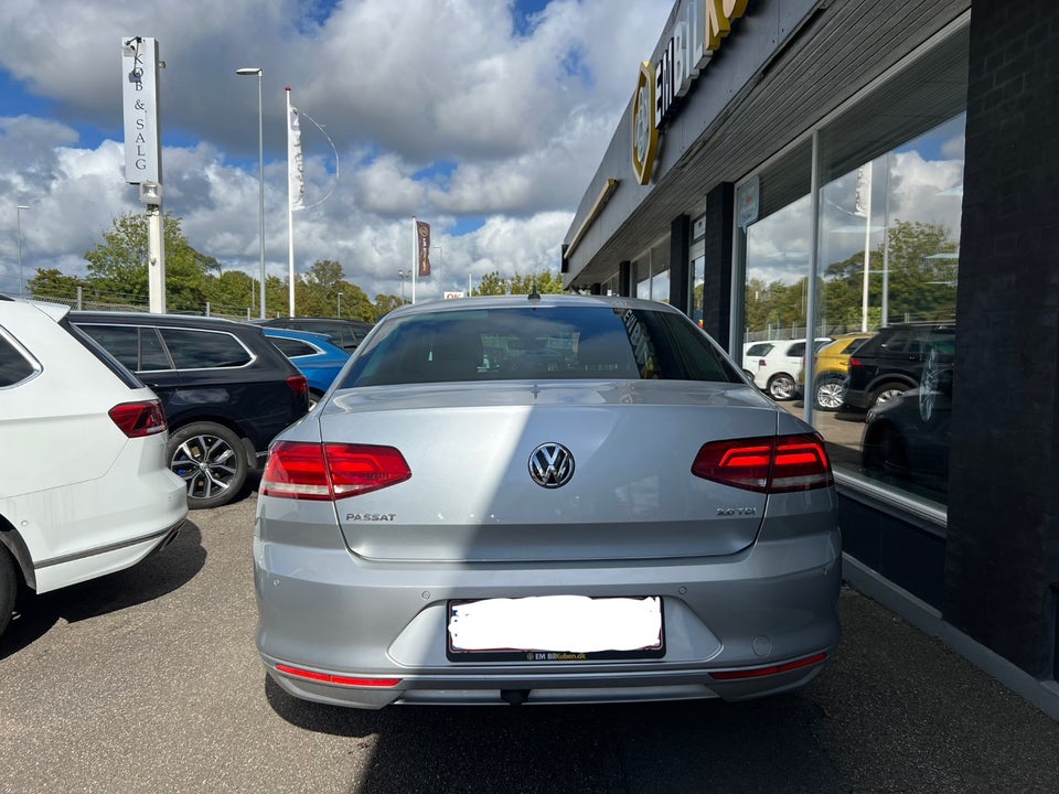 VW Passat 2,0 TDi 150 Comfortline Premium DSG 4d