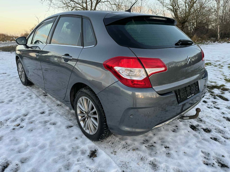 Citroën C4 2,0 HDi 150 Exclusive 5d