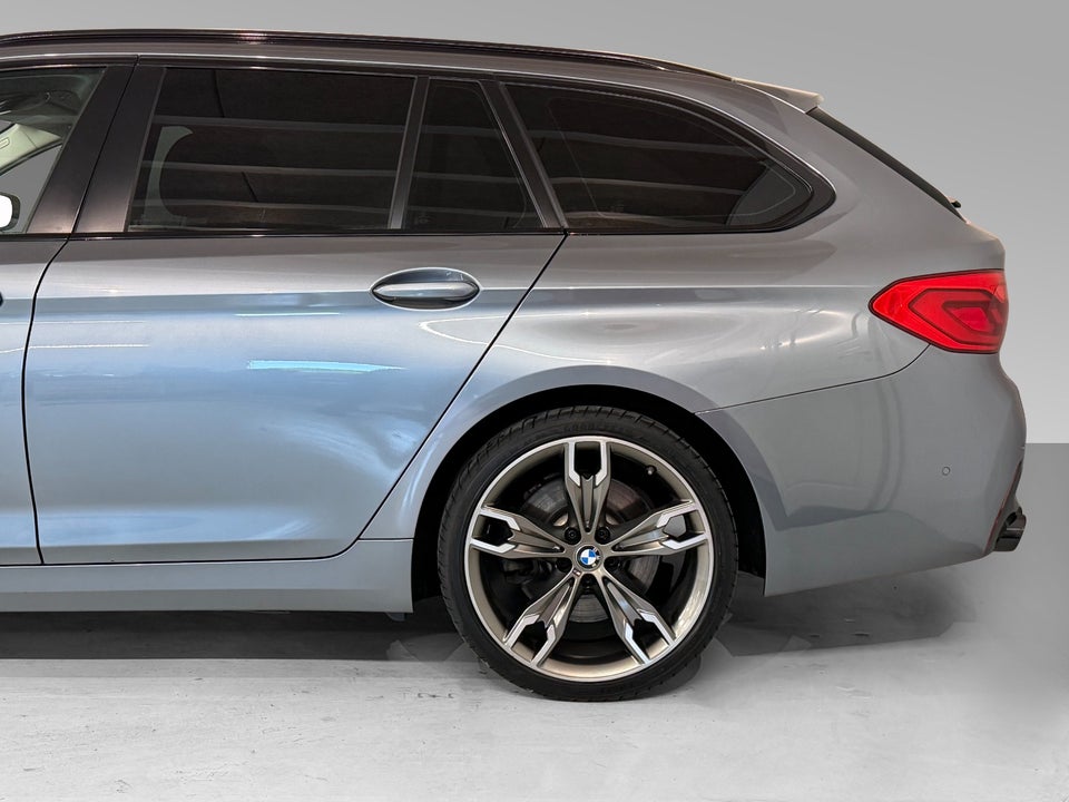 BMW 530d 3,0 Touring M-Sport aut. 5d