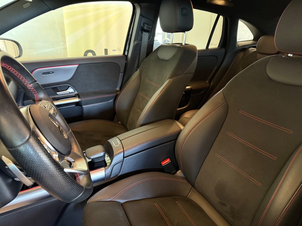 Mercedes EQA350 AMG Line 4Matic 5d
