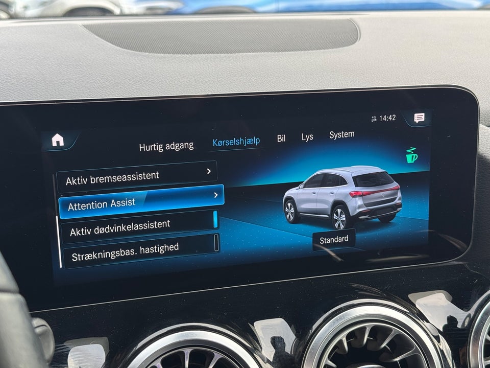 Mercedes EQA250 Progressive 5d