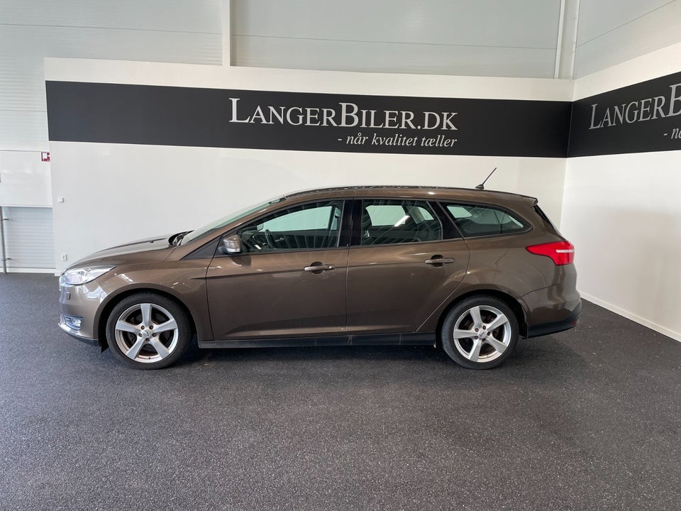 Ford Focus 2,0 TDCi 150 Business stc. 5d