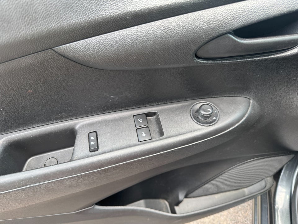 Opel Karl 1,0 Enjoy aut. 5d