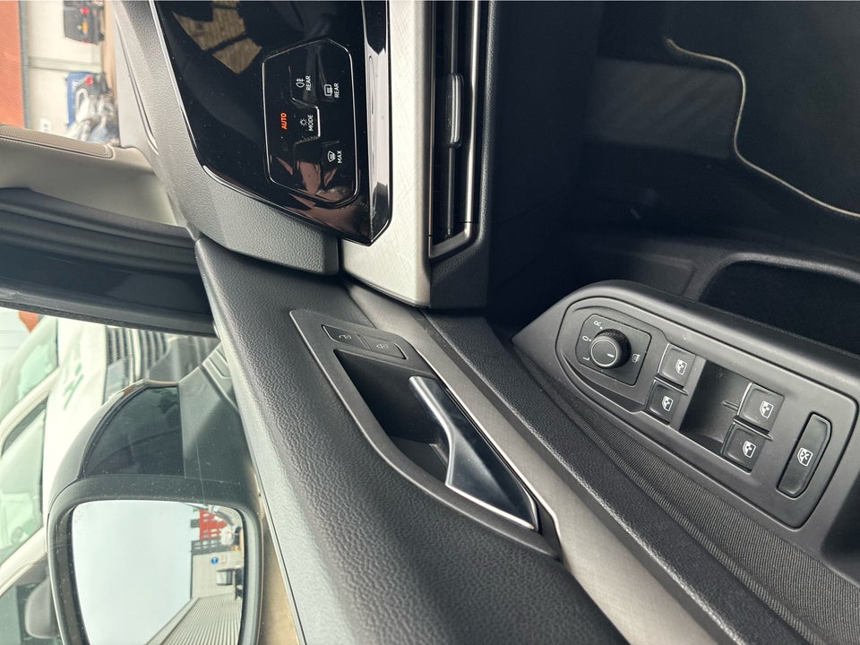 VW Golf VIII 1,5 eTSi 130 Life Variant DSG 5d