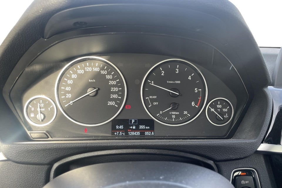 BMW 320d 2,0 Touring Advantage aut. 5d