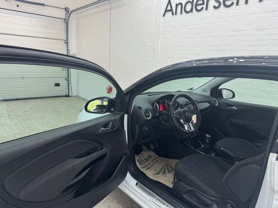 Opel Adam 1,4 87 Glam 3d