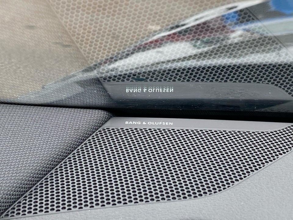 Audi e-tron 55 S-line quattro 5d