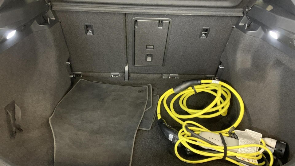VW ID.4 77 Pro 5d