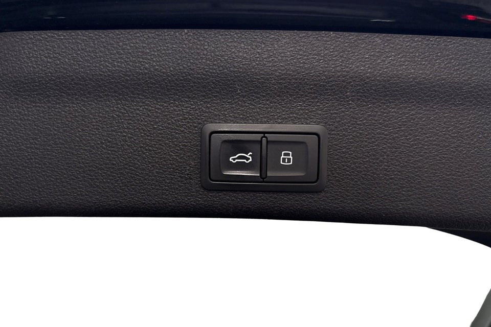 Audi A6 50 TFSi e Sport Prestige Avant quattro S-tr. 5d