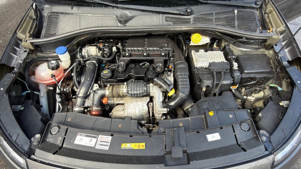 Citroën C4 Cactus 1,6 BlueHDi 100 Cool 5d