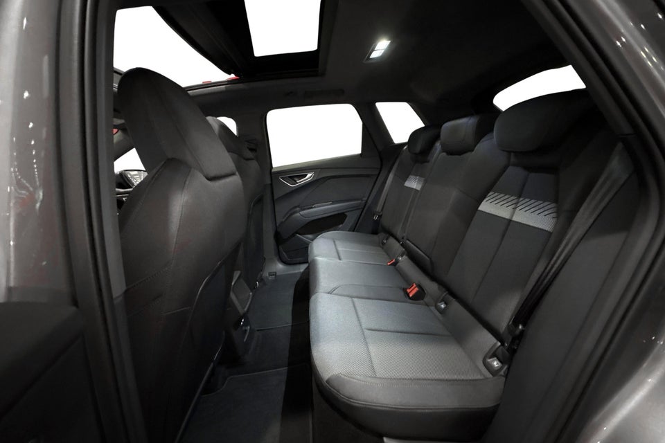 Audi Q4 e-tron 45 S-line Edition 5d