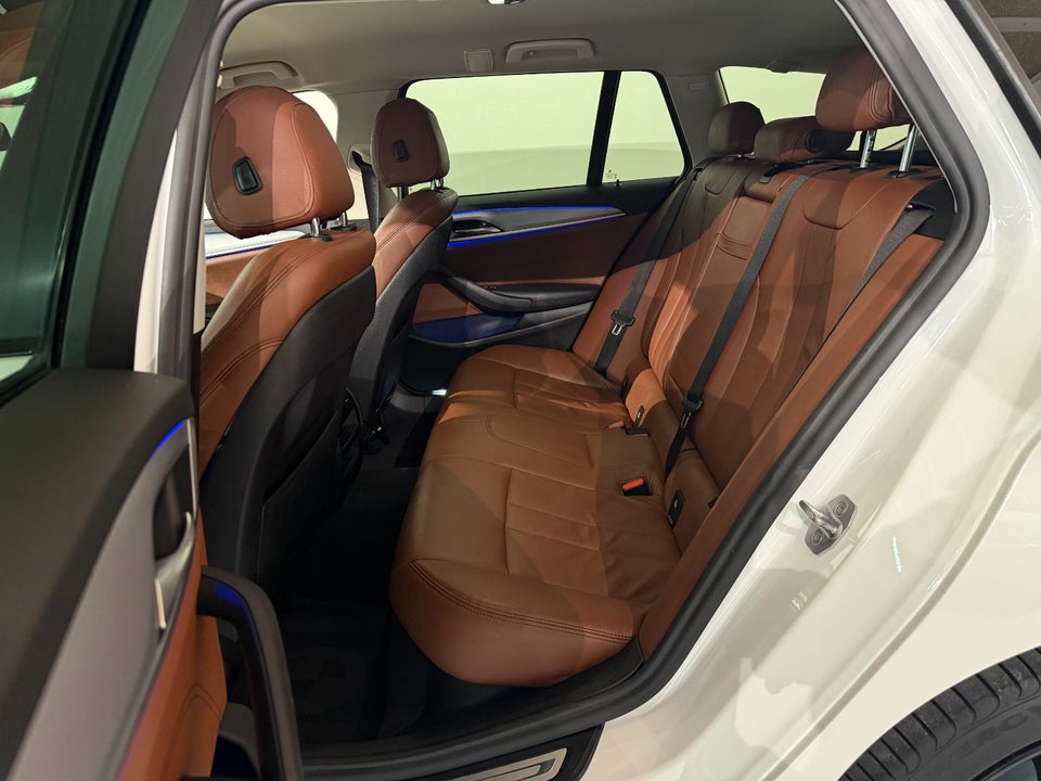 BMW 530d 3,0 Touring M-Sport aut. 5d