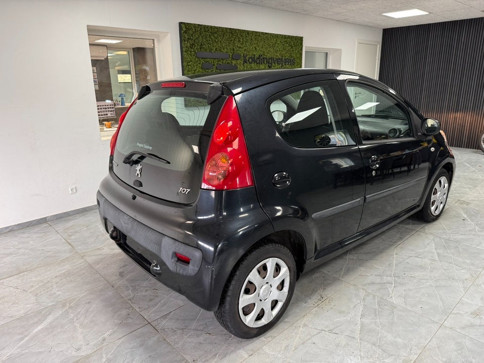 Peugeot 107 1,0 Active 5d