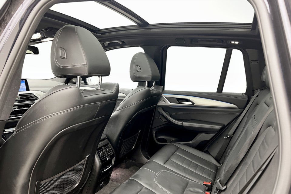 BMW iX3 Charged Plus 5d