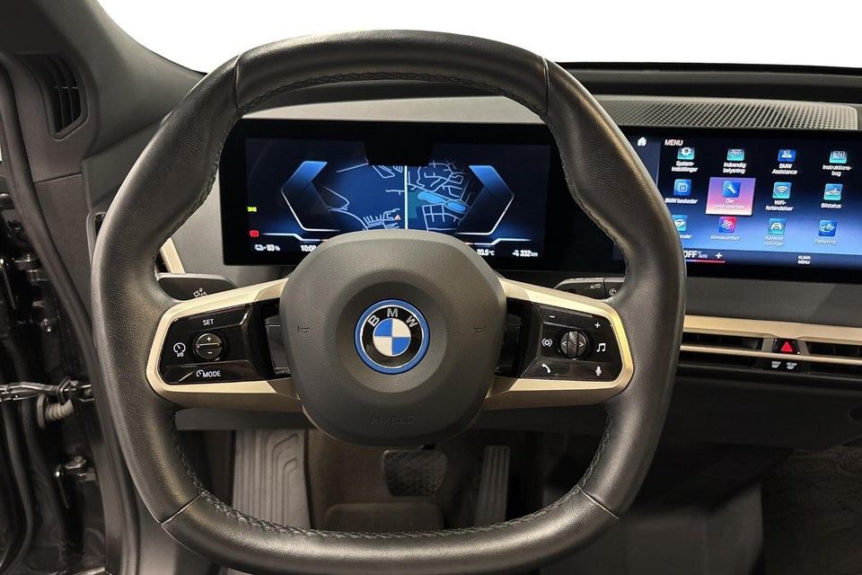 BMW iX xDrive40 5d