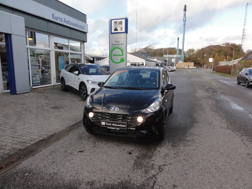 Hyundai i10 1,0 MPi Essential 5d