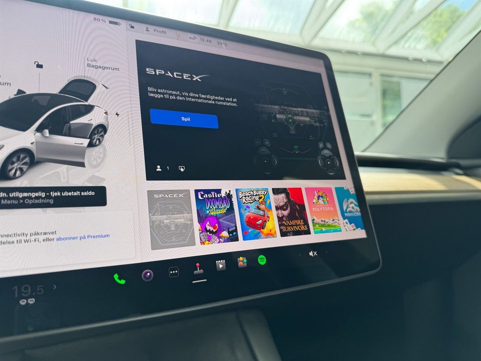 Tesla Model Y Long Range AWD 5d