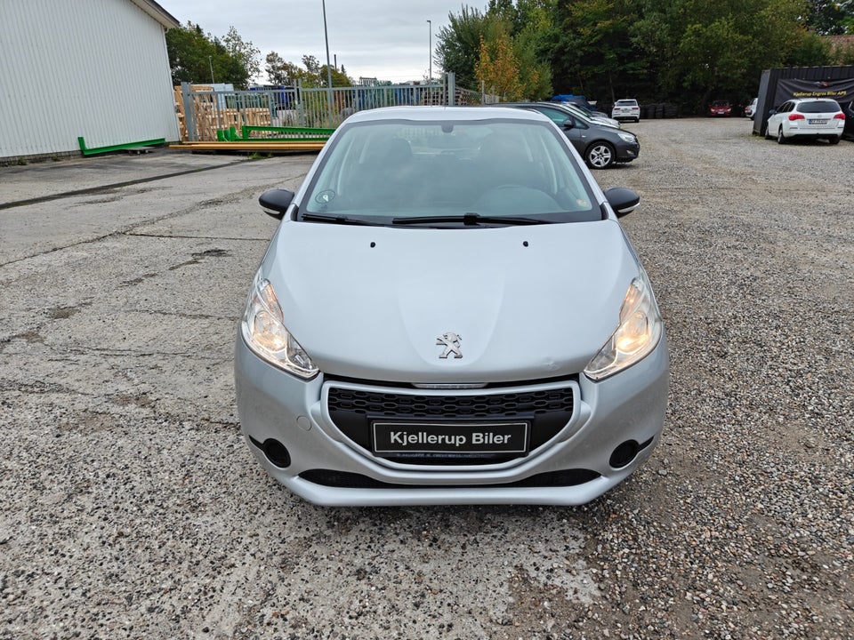 Peugeot 208 1,0 VTi Access 5d