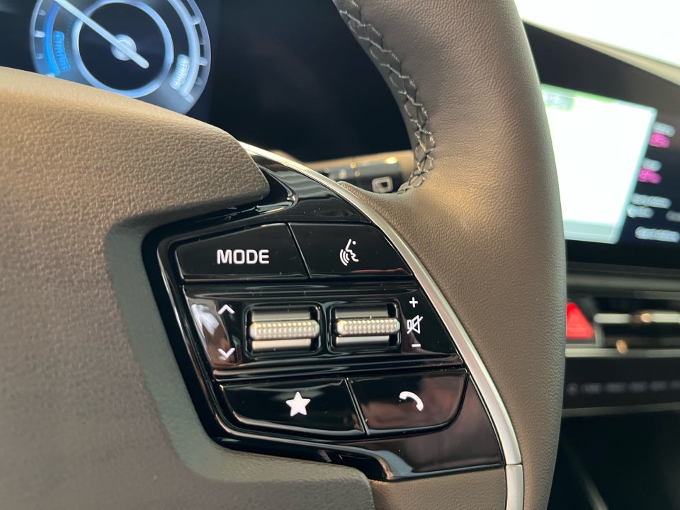 Kia Niro 64 EV Prestige 5d