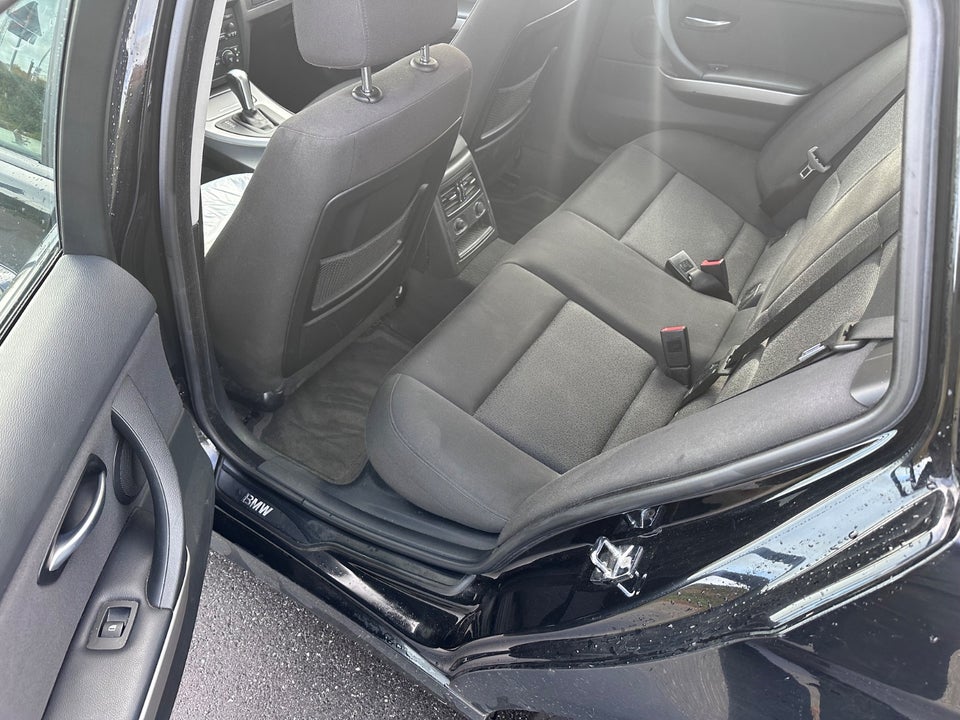 BMW 320d 2,0 Touring Steptr. 5d