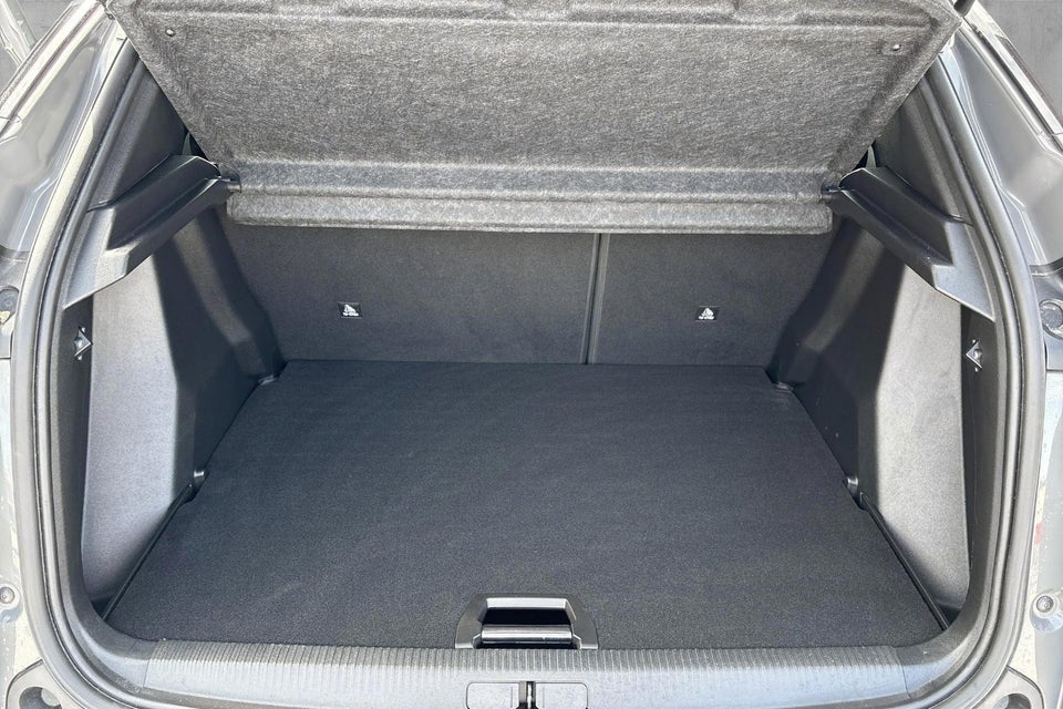 Peugeot 2008 1,2 PureTech 100 Allure 5d