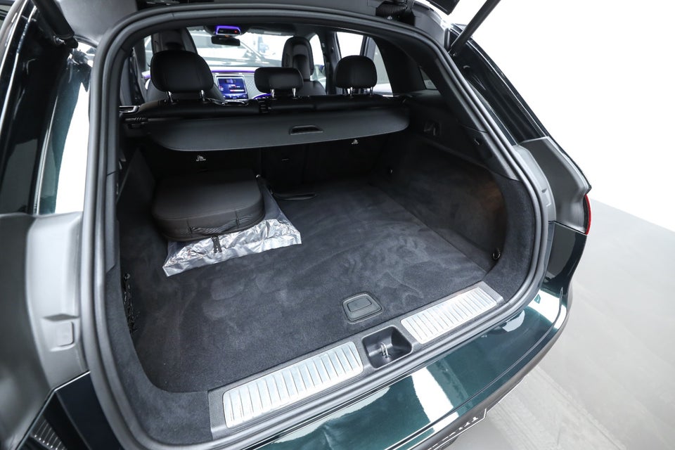 Mercedes EQE350 SUV AMG Advance Plus 4Matic 5d