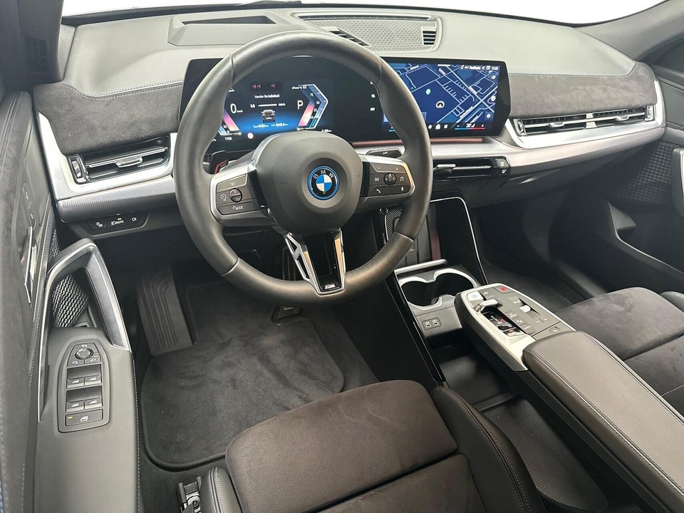 BMW iX2 xDrive30 M-Sport 5d
