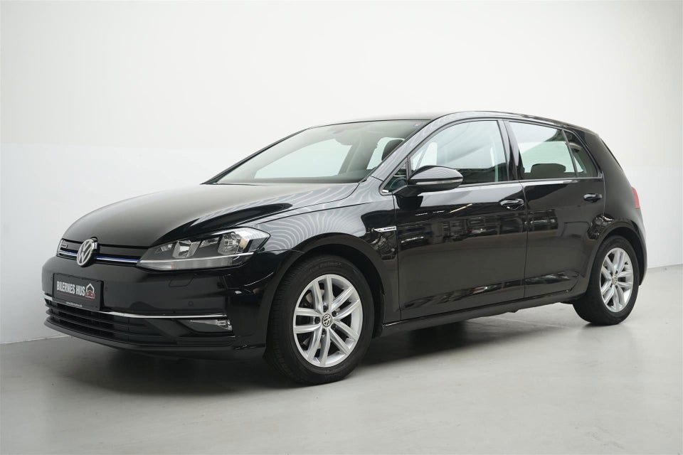 VW Golf VII 1,5 TSi 130 Comfortline DSG 5d