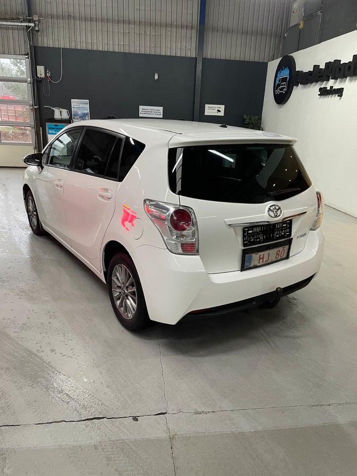 Toyota Sportsvan 1,6 D-4D T2 5d