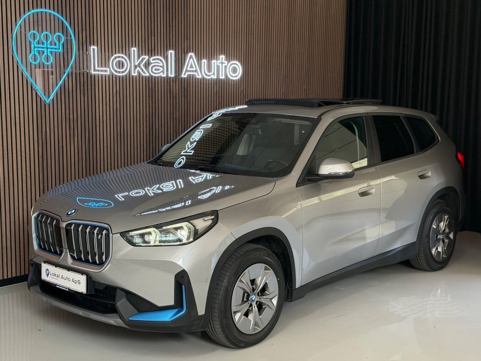 BMW iX1 xDrive30 5d