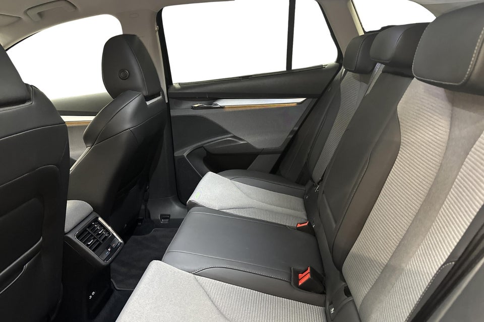 Skoda Enyaq 80 iV Loft 5d